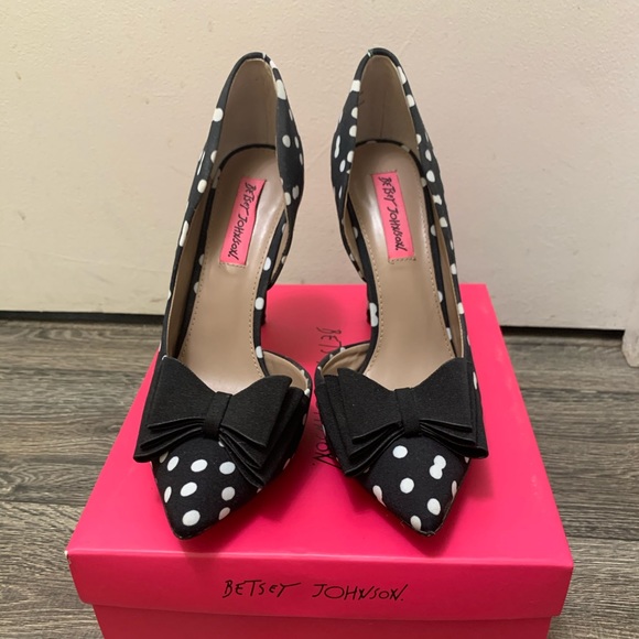 Betsey Johnson Shoes - Betsey Johnson Polka Dot Heels